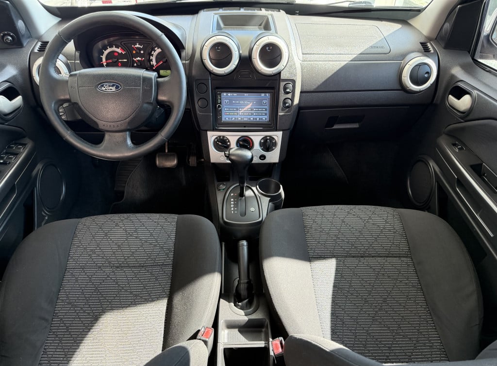 imagem-https://www.socarrao.com.br/sc-vehicle-images-prod/10896/1769987918327-6912018OR_1761673487_1_780.jpg