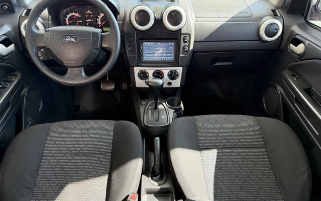 imagem-https://www.socarrao.com.br/sc-vehicle-images-prod/10896/1769987918327-6912018OR_1761673487_1_780.jpg