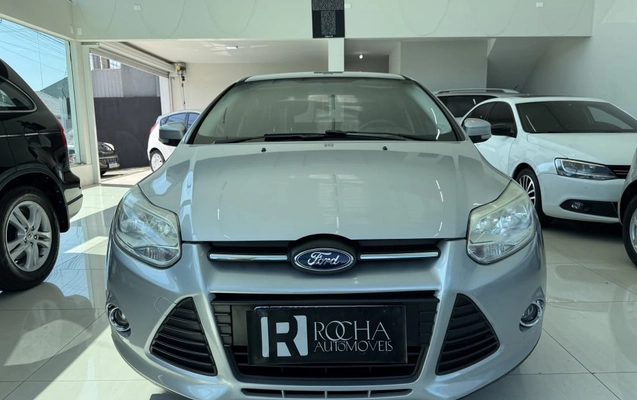 imagem-https://www.socarrao.com.br/sc-vehicle-images-prod/10900/1788266638565-vehicle_image_1764866972_ac6f1e39fab62179e247e72a5c254a9b.jpeg
