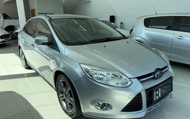 imagem-https://www.socarrao.com.br/sc-vehicle-images-prod/10900/1788266638567-vehicle_image_1764866977_ba9a7e89fa035cd18122465727e790ae.jpeg