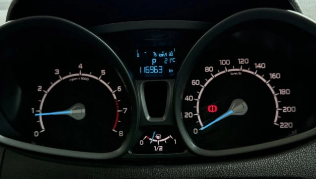 imagem-https://www.socarrao.com.br/sc-vehicle-images-prod/10901/1788266618111-vehicle_image_1765457403_835d46183ff1dcf66e5ca09c0bb17cd1.jpeg