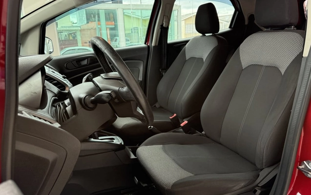 imagem-https://www.socarrao.com.br/sc-vehicle-images-prod/10901/1788266618112-vehicle_image_1765457409_1f14e7d323151a546695c6d96a658852.jpeg