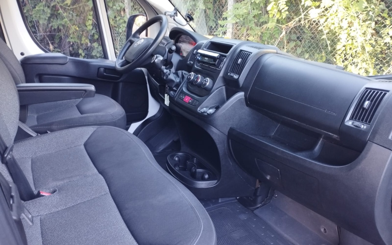 imagem-https://www.socarrao.com.br/sc-vehicle-images-prod/1101585/1777644042890-MDcuanBlZw.jpeg