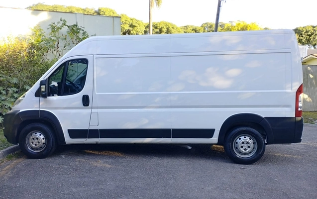 imagem-https://www.socarrao.com.br/sc-vehicle-images-prod/1101585/1777644043280-MDguanBlZw.jpeg