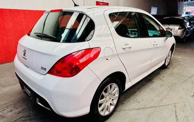 imagem-https://www.socarrao.com.br/sc-vehicle-images-prod/1101629/1777647793227-SU1HXzY0NjEuanBlZw.jpeg