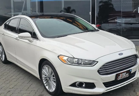 Ford Fusion 2014 Branco — foto 1 de 3