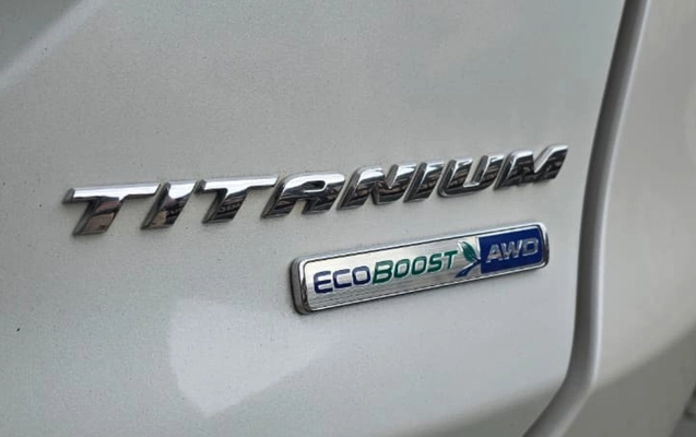 imagem-https://www.socarrao.com.br/sc-vehicle-images-prod/1101707/1777655175329-OWNkZjFhNzktYzNjNi00NGNkLTg0NmItM2U5MzE4MzdmN2Q4LmpwZw.jpg