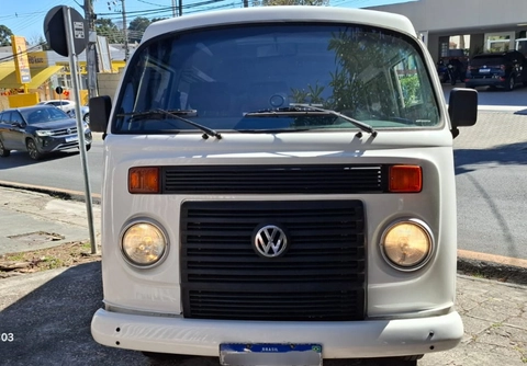 Volkswagen Kombi 2013 Branco — foto 1 de 3