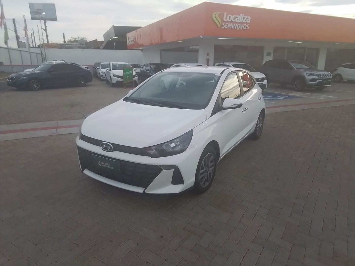 Hyundai HB20 Limited 1.0 Flex 12V Mec. na cor Branco no São Leopoldo / RS - 11081