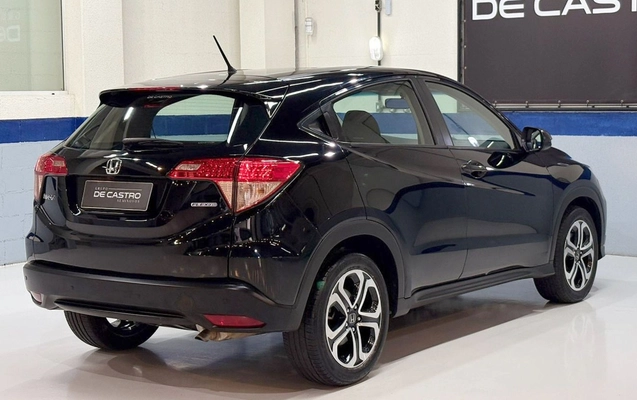 imagem-https://www.socarrao.com.br/sc-vehicle-images-prod/1108319/1777726348627-SE9OREEgSFItViBMWCAtIDIwMTYgLSBQUkVUQSAtIEFWUjBHNjQgKDYpLmpwZw.jpg