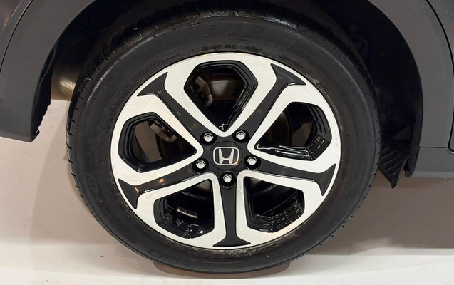 imagem-https://www.socarrao.com.br/sc-vehicle-images-prod/1108319/1777726349122-SE9OREEgSFItViBMWCAtIDIwMTYgLSBQUkVUQSAtIEFWUjBHNjQgKDEzKS5qcGc.jpg