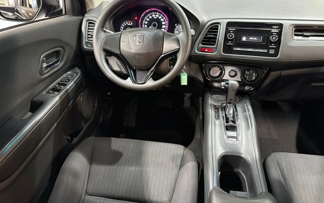 imagem-https://www.socarrao.com.br/sc-vehicle-images-prod/1108319/1777726349249-SE9OREEgSFItViBMWCAtIDIwMTYgLSBQUkVUQSAtIEFWUjBHNjQgKDE5KS5qcGc.jpg