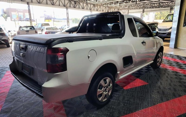 imagem-https://www.socarrao.com.br/sc-vehicle-images-prod/1108353/1782148731059-8027172_10_B_def5b8af12.jpeg