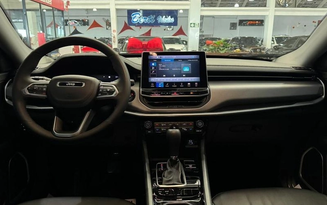 imagem-https://www.socarrao.com.br/sc-vehicle-images-prod/1108360/1789066111257-8044043_0_B_b96c9a17af.jpeg