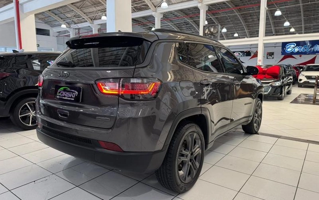 imagem-https://www.socarrao.com.br/sc-vehicle-images-prod/1108360/1789066111270-8044043_11_B_ac73e79f26.jpeg