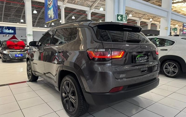 imagem-https://www.socarrao.com.br/sc-vehicle-images-prod/1108360/1789066111274-8044043_16_B_9468f7917c.jpeg