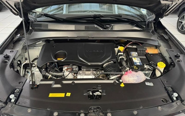 imagem-https://www.socarrao.com.br/sc-vehicle-images-prod/1108360/1789066111280-8044043_0_B_034f090dd5.jpeg
