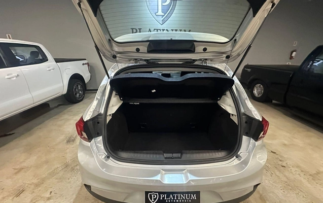 imagem-https://www.socarrao.com.br/sc-vehicle-images-prod/1108407/1789231880709-69ba0b8cf93d41f8ac91ca2bcf2ead41_1779744934508.jpeg