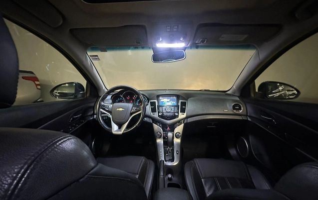 imagem-https://www.socarrao.com.br/sc-vehicle-images-prod/1108433/1777729940102-139cc01d22fb4affbe145e8ef4008808_1777729922502.jpeg