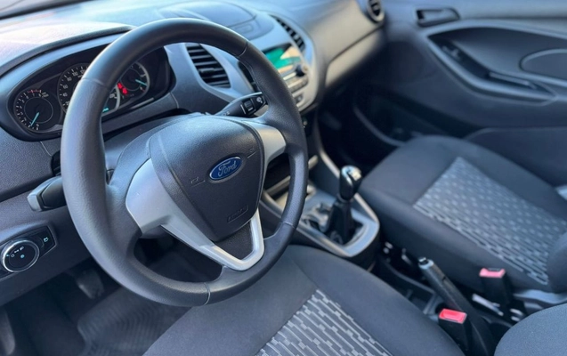 imagem-https://www.socarrao.com.br/sc-vehicle-images-prod/1108475/1786803432837-gb-d798a31.jpeg