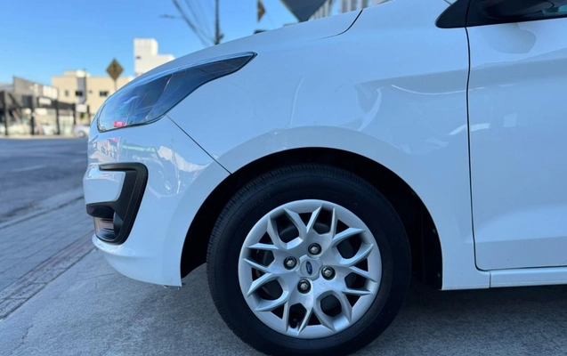 imagem-https://www.socarrao.com.br/sc-vehicle-images-prod/1108475/1786803432843-gb-cee4c3e.jpeg