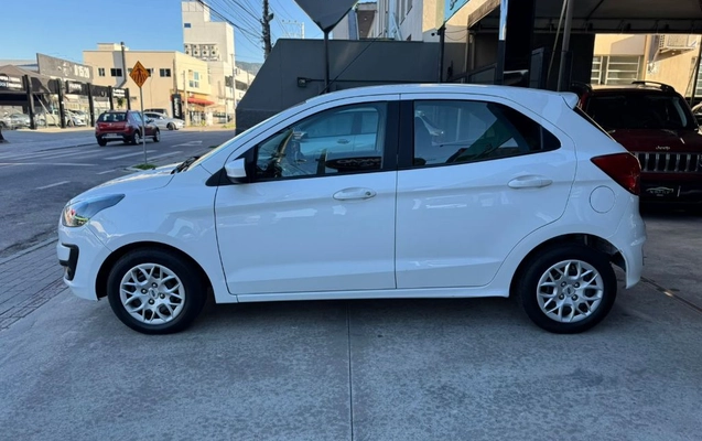 imagem-https://www.socarrao.com.br/sc-vehicle-images-prod/1108475/1786803432845-gb-dfe1107.jpeg