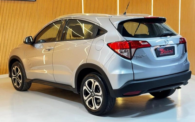 imagem-https://www.socarrao.com.br/sc-vehicle-images-prod/1108485/1789583988289-7992565_5_B_69f09da4fe.jpeg