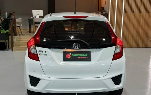 imagem-https://www.socarrao.com.br/sc-vehicle-images-prod/1108541/1787142980161-vehicle_image_1777732836_04cb94b14d1fd01cd6ff0e80fd9a7e30.jpeg