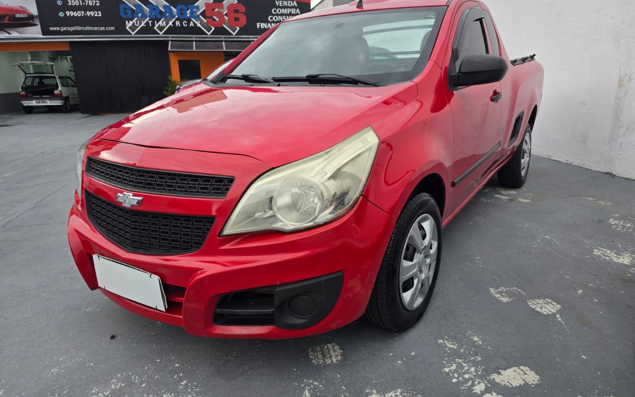 Chevrolet Montana LS COMBO 1.4 8V ECONOFLEX 2p na cor Vermelho em Curitiba / PR - 1108646