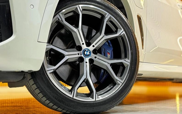 imagem-https://www.socarrao.com.br/sc-vehicle-images-prod/1108658/1787926982393-8049377_3_B_5ff0643164.jpeg