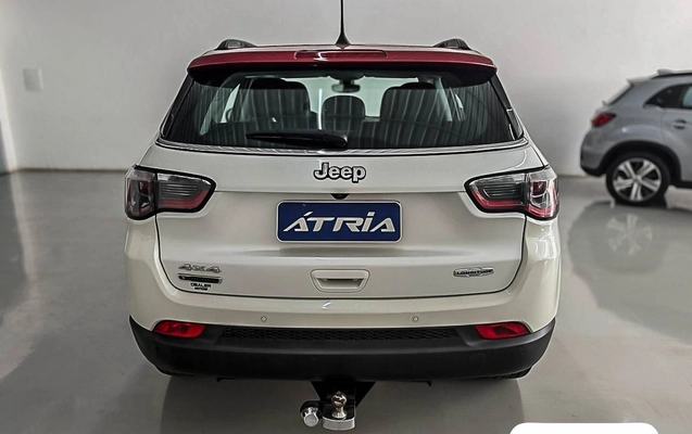 imagem-https://www.socarrao.com.br/sc-vehicle-images-prod/1108698/1786128596257-6ee3a364-0f76-4e99-ad2a-53b4fbcea13a.jpg