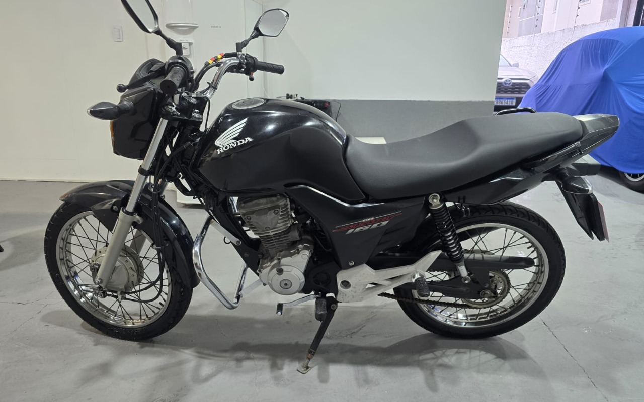 imagem-https://www.socarrao.com.br/sc-vehicle-images-prod/1108703/1777738731721-V2hhdHNBcHAgSW1hZ2UgMjAyNi0wNS0wMiBhdCAxMi40Mi41NiAoMikuanBlZw.jpeg