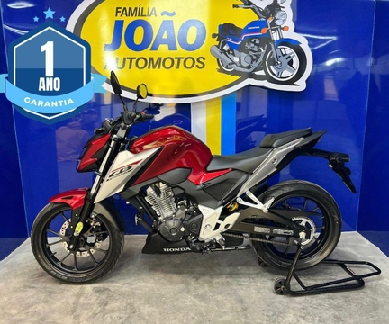 Honda CB 300F Twister Flex 2026 Vermelho — foto 1 de 3
