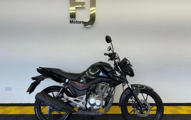 imagem-https://www.socarrao.com.br/sc-vehicle-images-prod/1109538/1790010022653-8047985_8_B_48242bfcef.jpeg