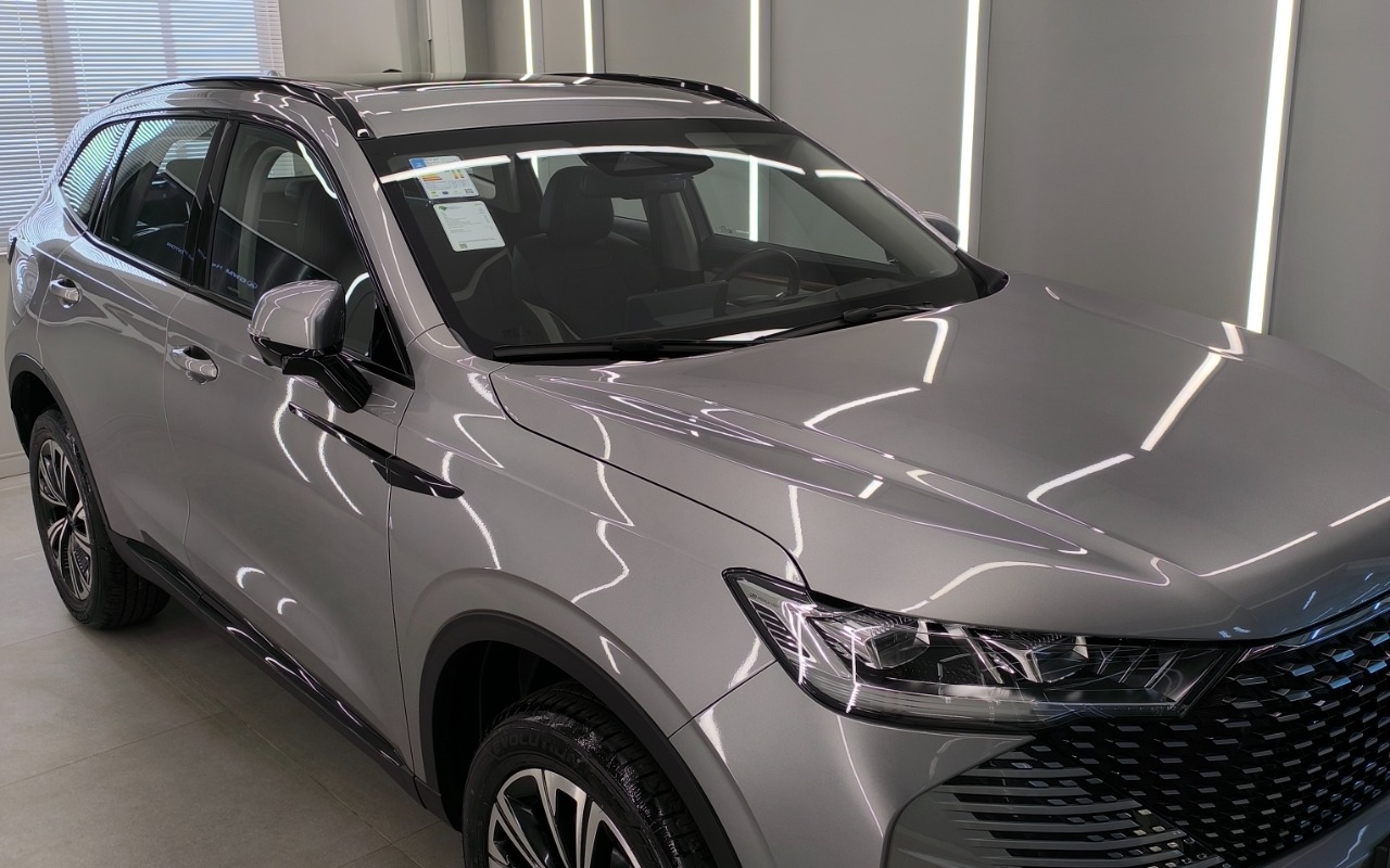 imagem-https://www.socarrao.com.br/sc-vehicle-images-prod/1110053/1777776834657-SU1HXzIwMjUwNzIyXzEyMDI0NC5qcGc.jpg