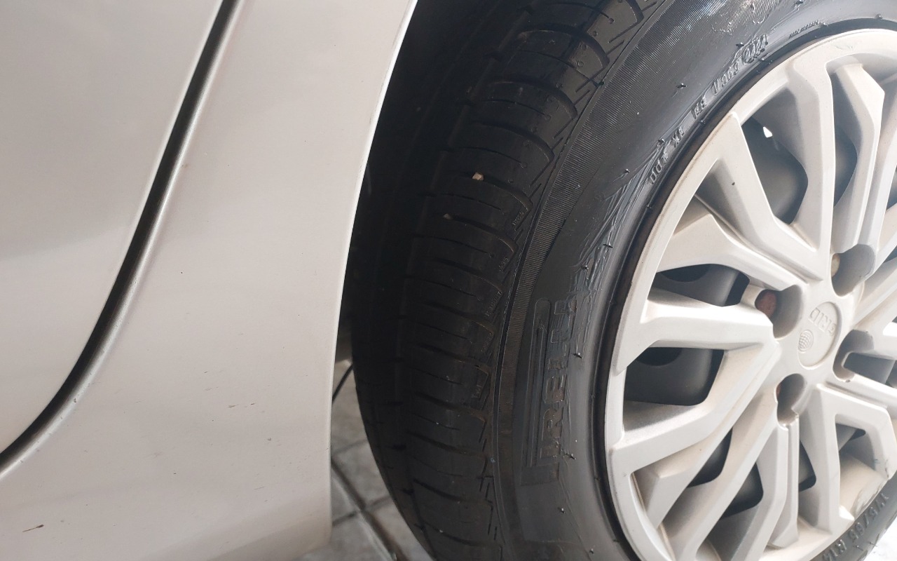 imagem-https://www.socarrao.com.br/sc-vehicle-images-prod/1118437/1777837047975-MjAyNjA0MTlfMDczNzQxLmpwZw.jpg
