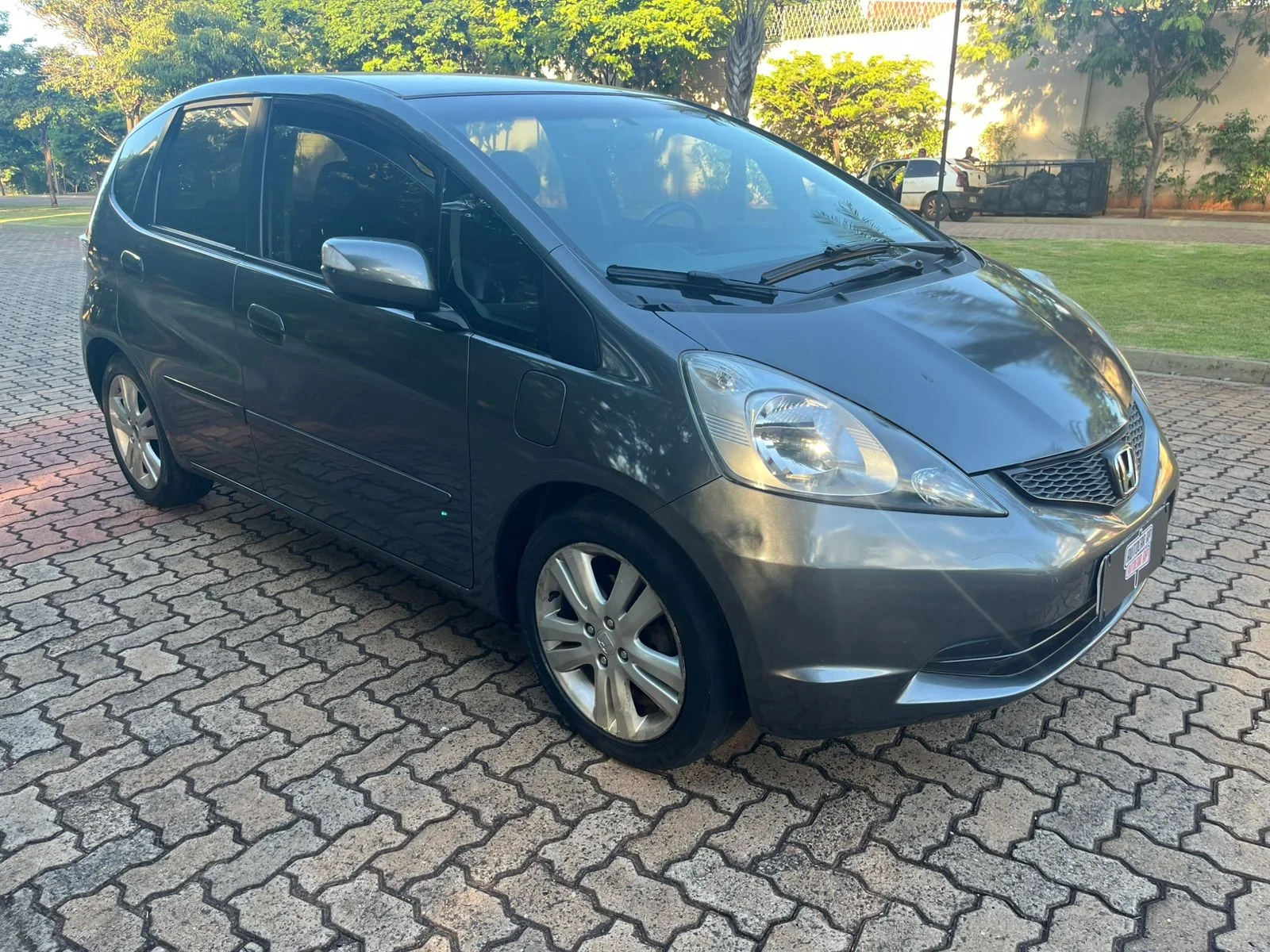 imagem-https://www.socarrao.com.br/sc-vehicle-images-prod/11243/1769987922651-6759202OR_1767815863_68_170.jpg
