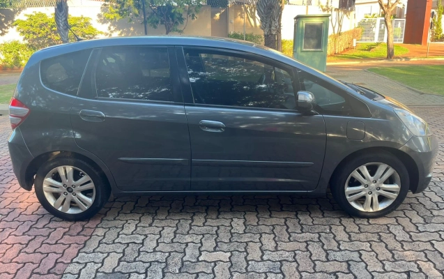 imagem-https://www.socarrao.com.br/sc-vehicle-images-prod/11243/1769987922651-6759202OR_1767815864_3_630.jpg