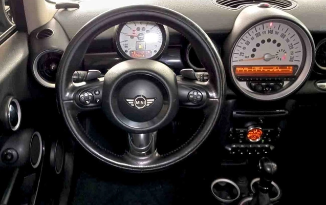 imagem-https://www.socarrao.com.br/sc-vehicle-images-prod/1127789/1777901858223-13_030916.jpg