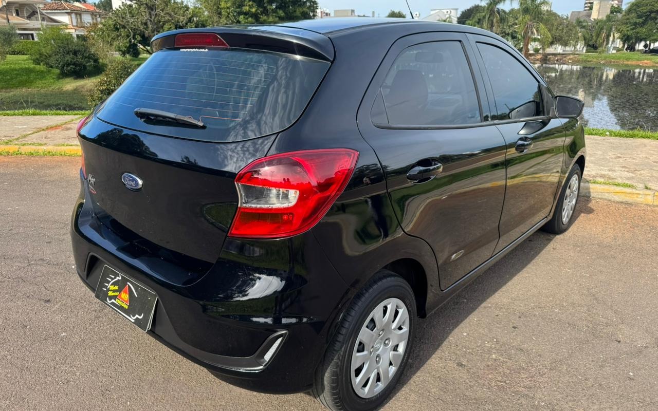 imagem-https://www.socarrao.com.br/sc-vehicle-images-prod/1128166/1777902966871-V2hhdHNBcHAgSW1hZ2UgMjAyNi0wNS0wMSBhdCAxMi4xNy40OCAoMikuanBlZw.jpeg