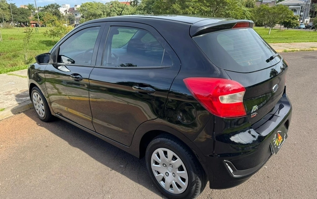 imagem-https://www.socarrao.com.br/sc-vehicle-images-prod/1128166/1777902967656-V2hhdHNBcHAgSW1hZ2UgMjAyNi0wNS0wMSBhdCAxMi4xNy40OSAoMikuanBlZw.jpeg