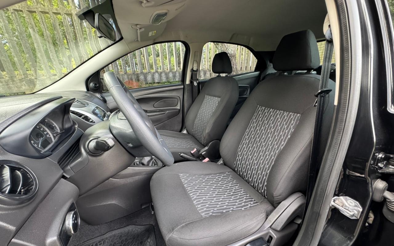 imagem-https://www.socarrao.com.br/sc-vehicle-images-prod/1128166/1777902968311-V2hhdHNBcHAgSW1hZ2UgMjAyNi0wNS0wMSBhdCAxMi4xNy41MCAoMSkuanBlZw.jpeg