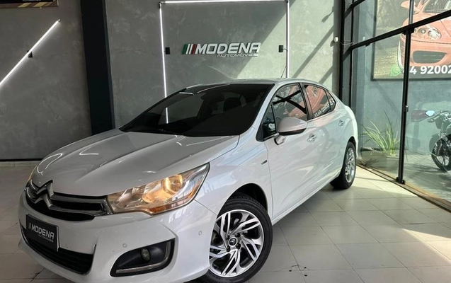 imagem-https://www.socarrao.com.br/sc-vehicle-images-prod/1128188/1777903033600-8051255_0_B_774df507ba.jpeg