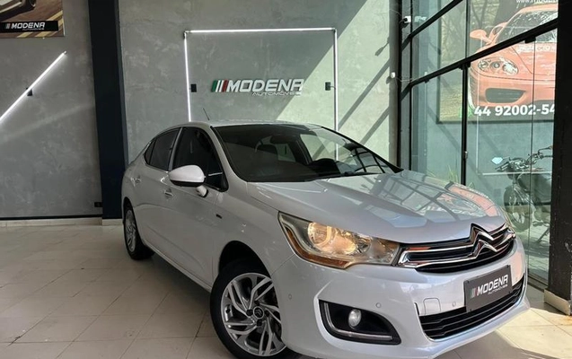 imagem-https://www.socarrao.com.br/sc-vehicle-images-prod/1128188/1777903033602-8051255_0_B_a07988364e.jpeg