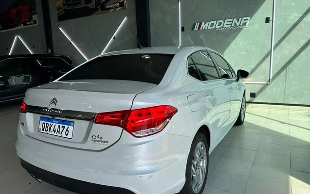 imagem-https://www.socarrao.com.br/sc-vehicle-images-prod/1128188/1777903033612-8051255_4_B_66825f5bb6.jpeg