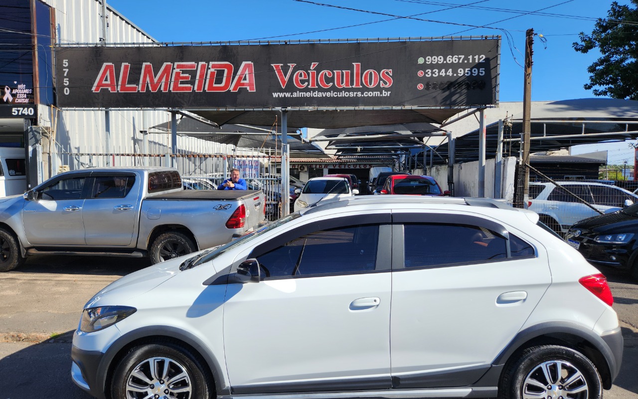 Chevrolet Onix 2018 Branco — foto 1 de 3