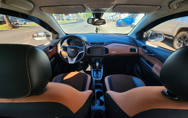 imagem-https://www.socarrao.com.br/sc-vehicle-images-prod/1128474/1778334167471-MjAyNjA1MDlfMTAwNjA5LmpwZw.jpg