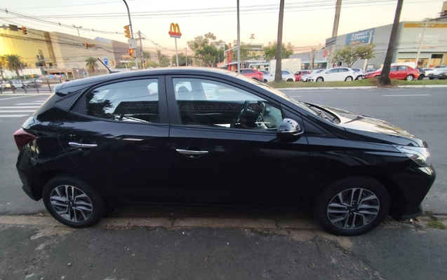 imagem-https://www.socarrao.com.br/sc-vehicle-images-prod/1128504/1778014766633-MTc3ODAxNDEyMzY4OS5qcGc.jpg