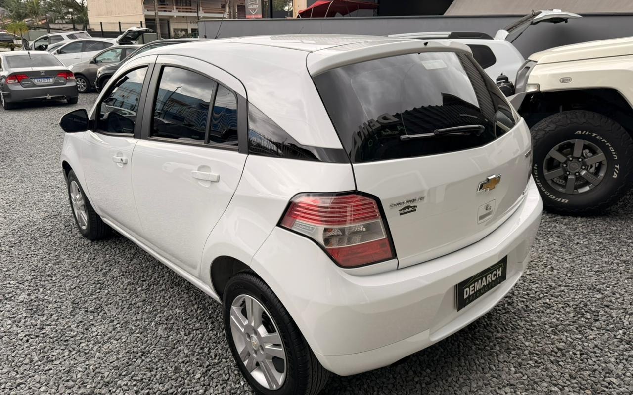 imagem-https://www.socarrao.com.br/sc-vehicle-images-prod/1129278/1777906549689-V2hhdHNBcHAgSW1hZ2UgMjAyNi0wNC0zMCBhdCAxMy4zMi40OC5qcGVn.jpeg