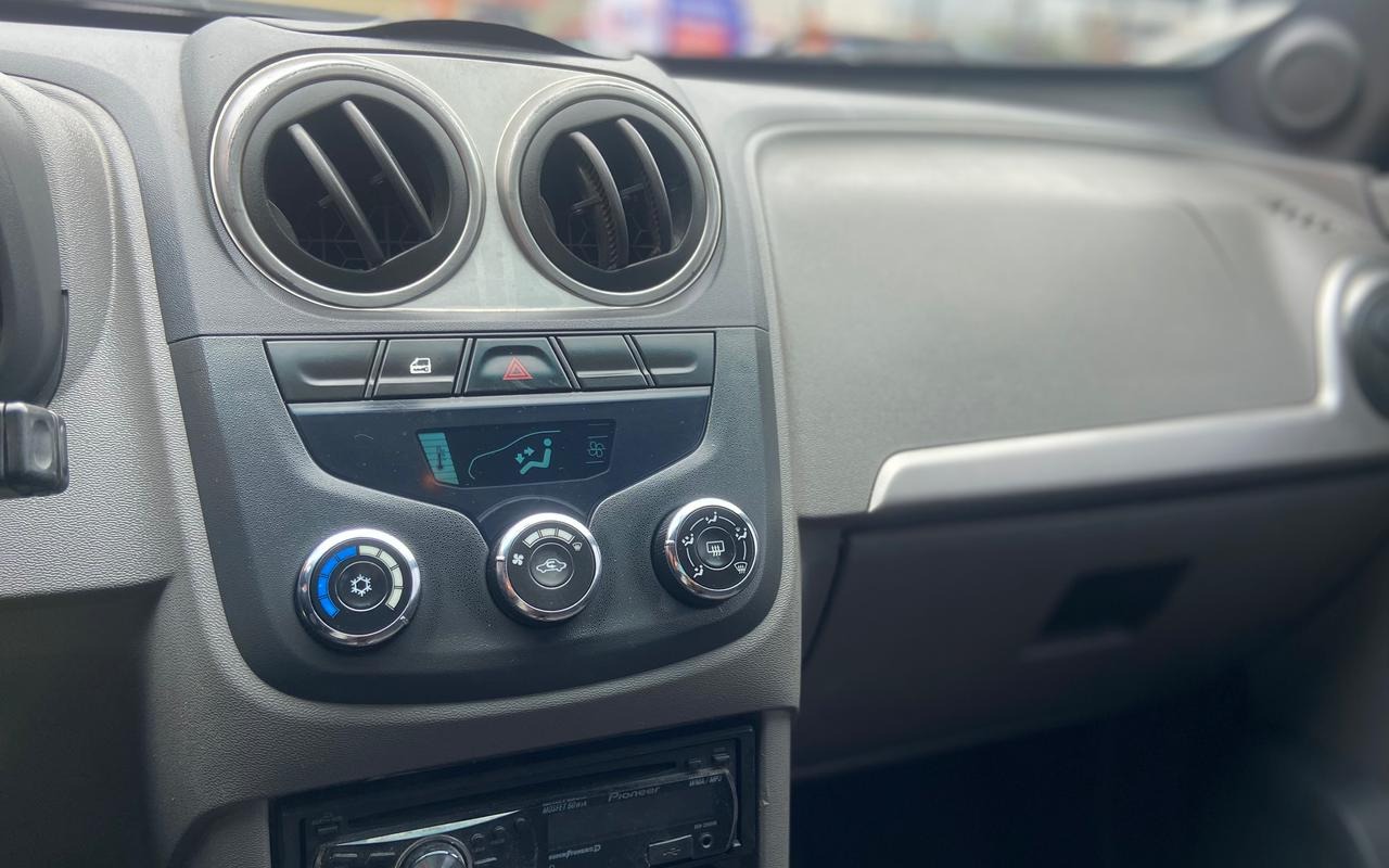 imagem-https://www.socarrao.com.br/sc-vehicle-images-prod/1129378/1777906875984-V2hhdHNBcHAgSW1hZ2UgMjAyNi0wNC0zMCBhdCAxNC4xMy40MiAoNCkuanBlZw.jpeg